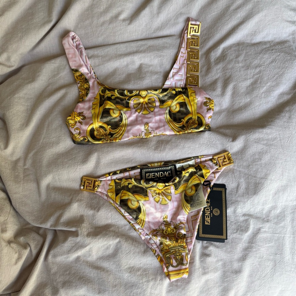 Fendi “fendace” bikini